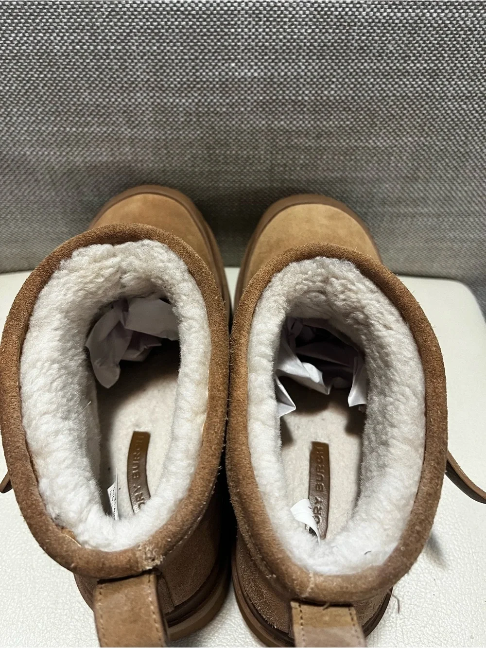 Tory Burch Mellow Tan Suede Shearling Platform Boots Women’s Size 6